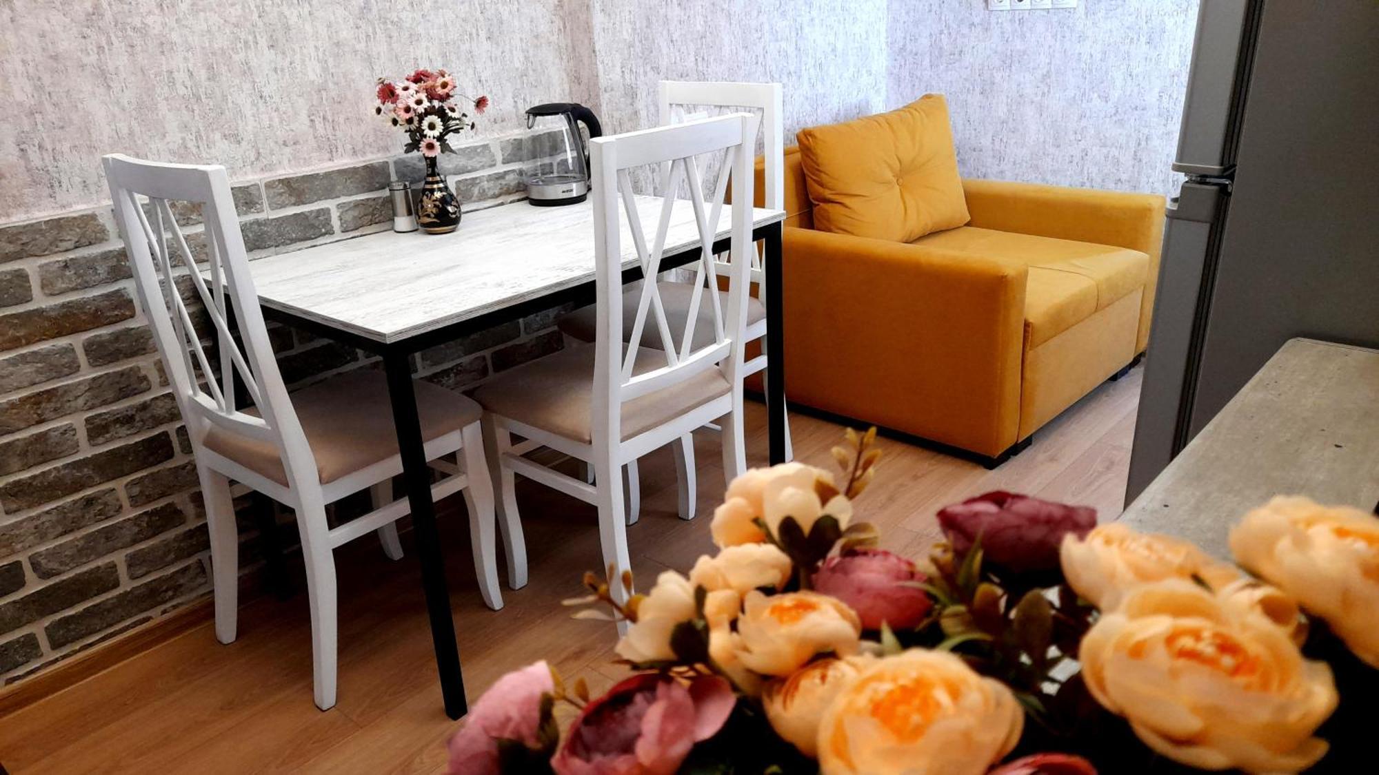 Sweet Home Apartment Tbilisi Ngoại thất bức ảnh
