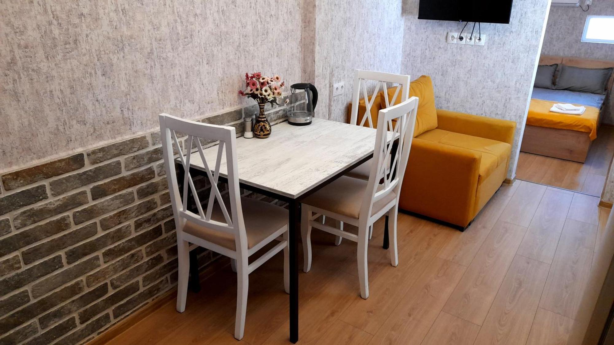 Sweet Home Apartment Tbilisi Ngoại thất bức ảnh